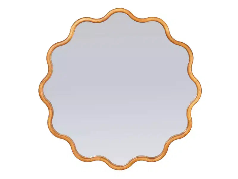 Specchio ondulato con cornice in legno smerlata
